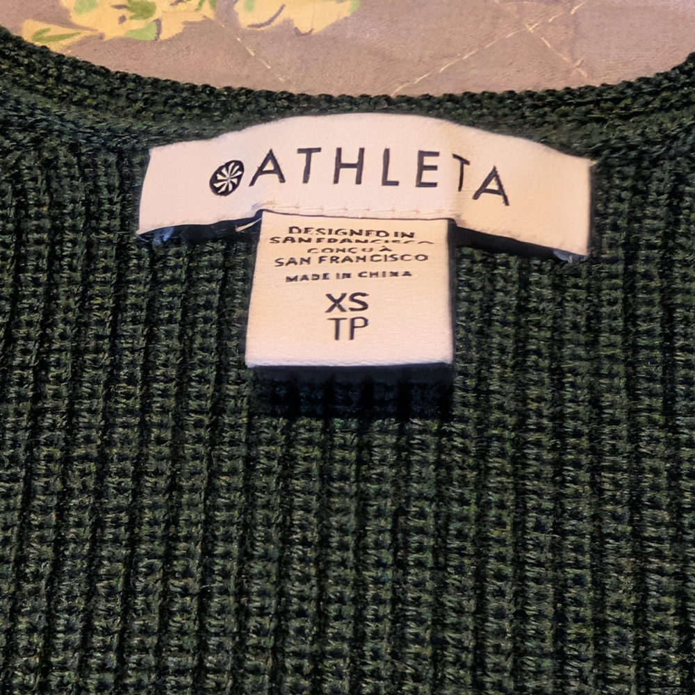 Athleta Dark Green Crew Neck Sweater